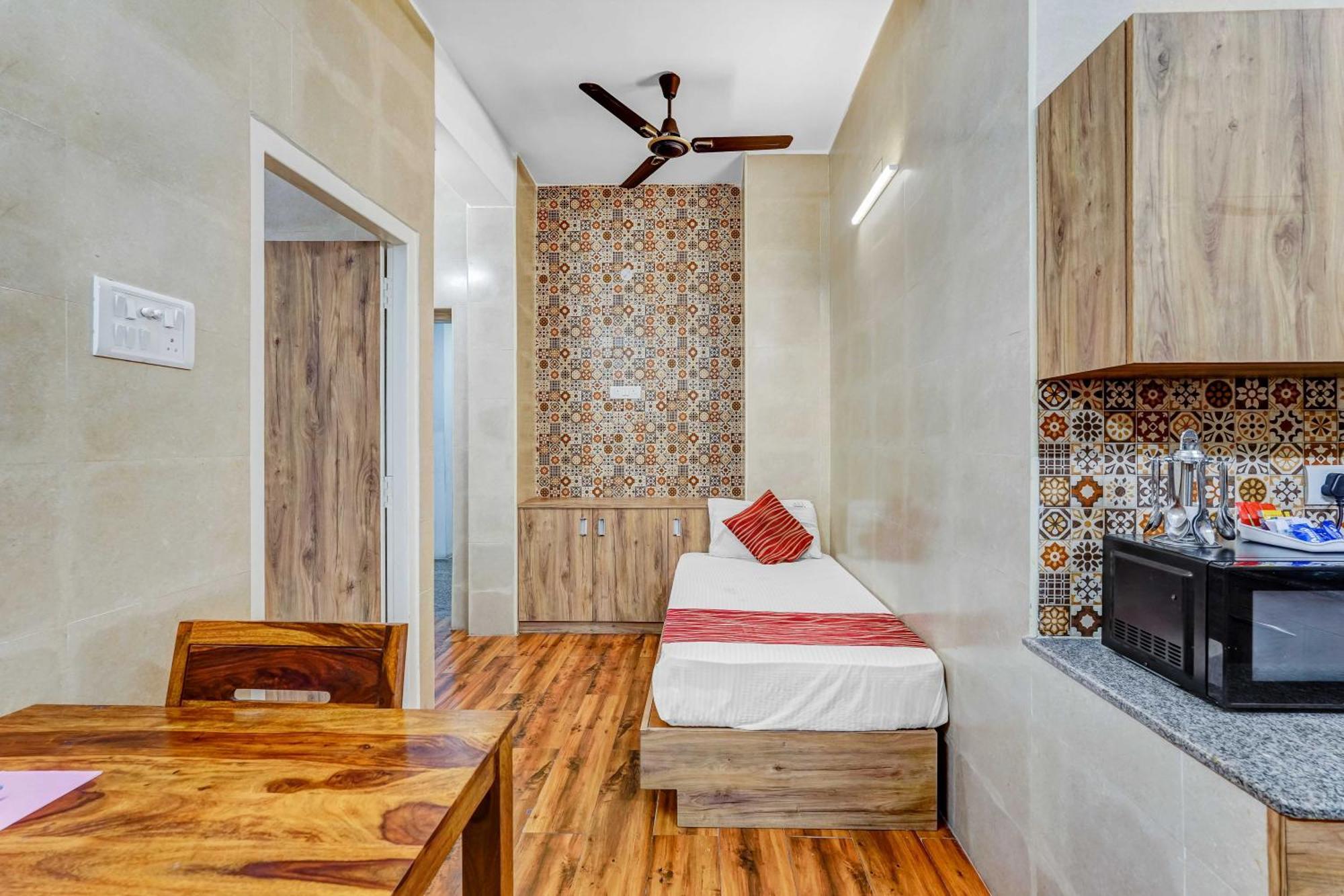 Season 4 Residences - 1Bhk Furnished Apartments Chennai Exterior foto